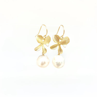 in2 design Disa Short Earrings available at American Swedish Institute.